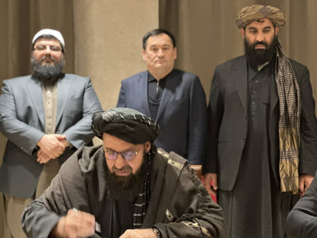 افغانستان اور ازبکستان ریلوے کے درمیان دو سالہ معاہدے پر دستخط