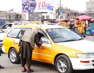 کابل: تیل کی قیمتوں میں کمی کے بعد ٹیکسی کے کرایوں میں نمایاں کمی ہوئی