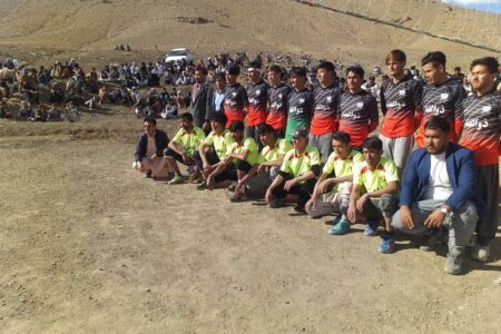 غزنی: ضلع مالستان والی بال ٹورنامنٹ کا فائنل شاہین سبزک کی ٹیم نے جیت لیا