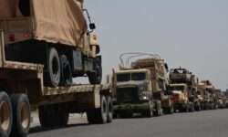 ہرات : ضلع ادرسکن سے 20 فوجی گاڑیاں اور ٹینک الفاروق آرمی کور207 منتقل کر لی گئیں