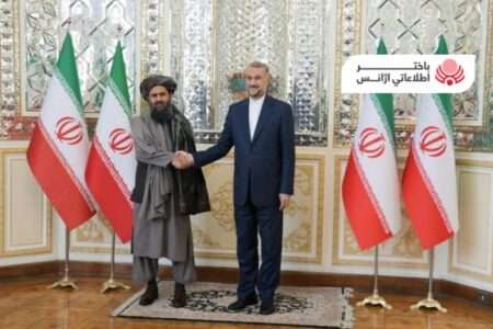 ملا عبدالغنی برادر اخوند کی ایران کے وزیر خارجہ سے ملاقات، دو طرفہ تجارتی اور سیاسی موضوعات پر تبادلہ خیال