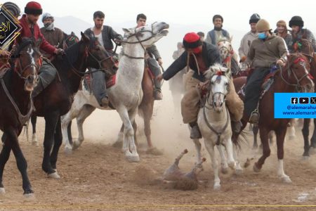 بلخ میں 50 پہلوانوں کے درمیان بزکشی کا مقابلہ منعقد